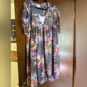 Anthropologie Akemi & Kim floral dress